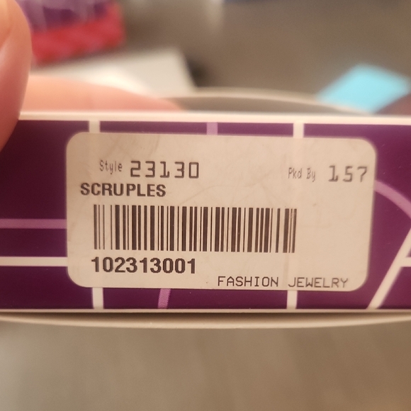 Lia Sophia Silver and Gray Beaded Bracelet - Picture 3 of 3